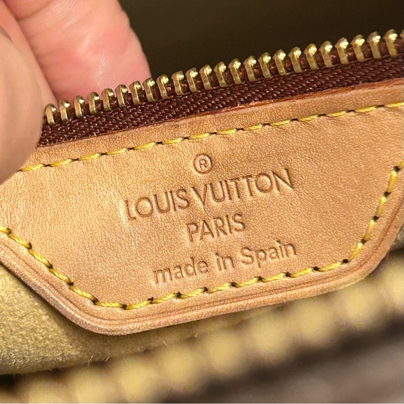 Louis Vuitton Classic Monogram Brown Shoulder Bag - Picture 12 of 14